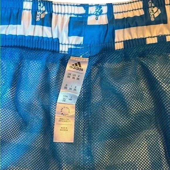 ADIDAS Men's size 2x  Blue and white Swim Trunks Swimming Shorts Mesh Liner - Picture 2 of 4